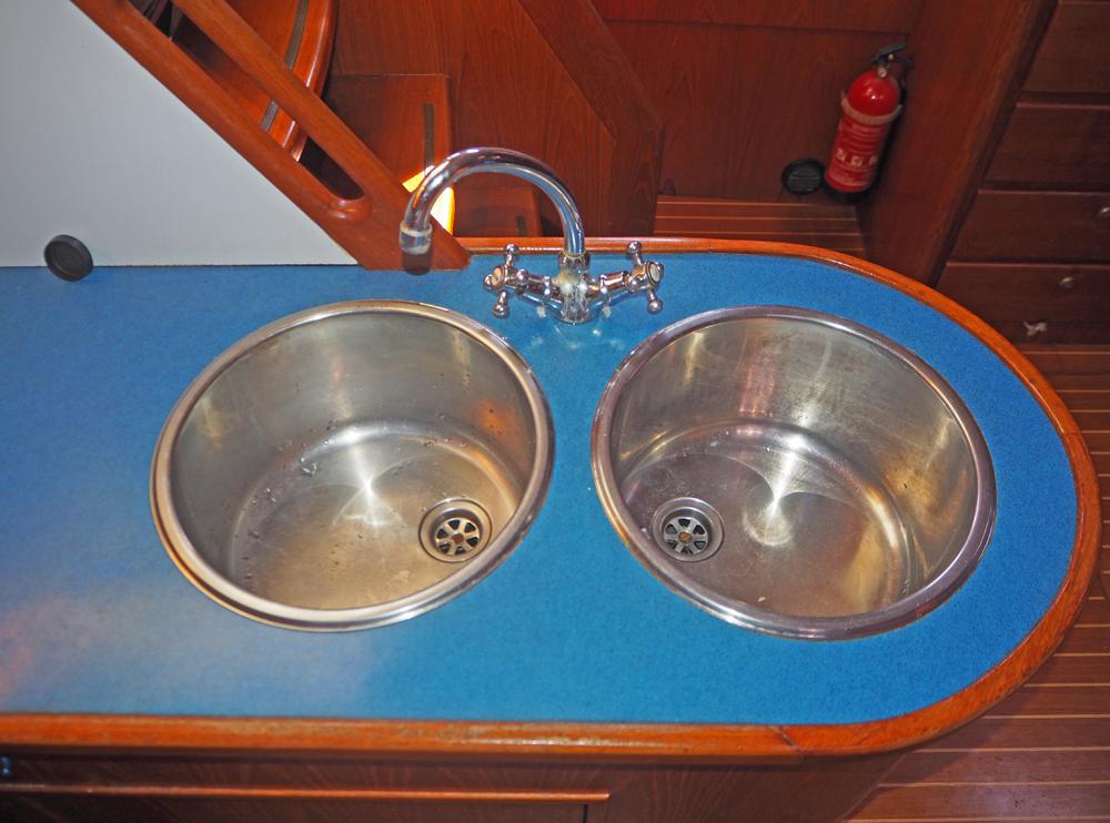 Salon, H&eacute;bergements